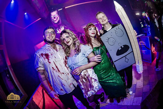251101_halloween3-54.jpg